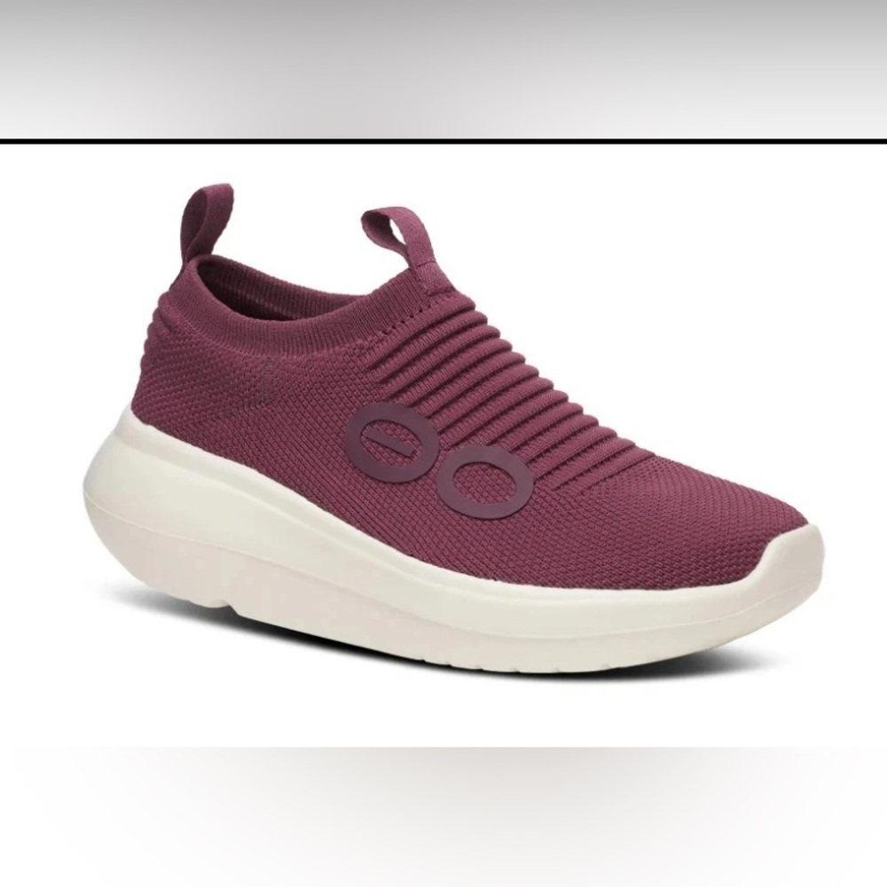 OOFOS Women's OOmy Zen - Mulberry - size 11